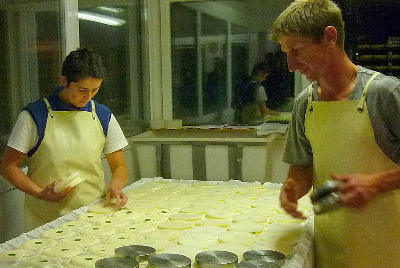 Reblochon Fermier des Aravis fabrication